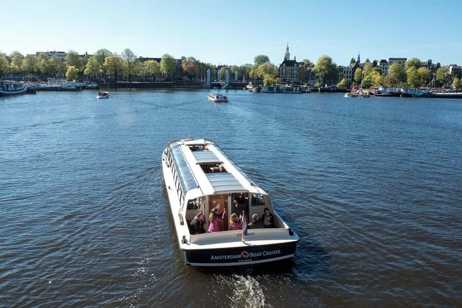 Discover Amsterdam: Luxury Canal Cruise with a Local Skipper - Key points to know before booking