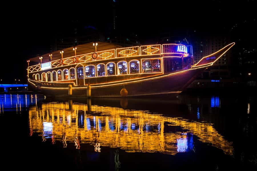 Doha: Arabic Dhow Cruise with Dinner, Tea & Coffee - The short transfer and changing pickup arrangements