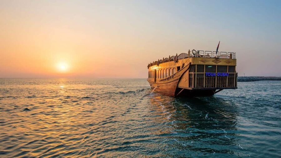 Doha: Evening Dhow Cruise with Box Park, Corniche & Pearl - Starting near the Museum of Islamic Art