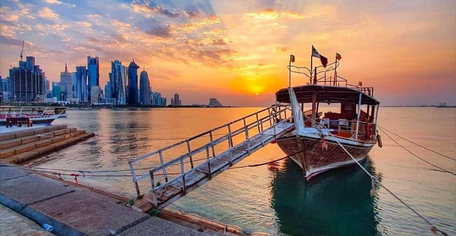 Doha: Sunset Experience, Traditional Dhow Cruise with Dinner - Comfort, atmosphere, and group size