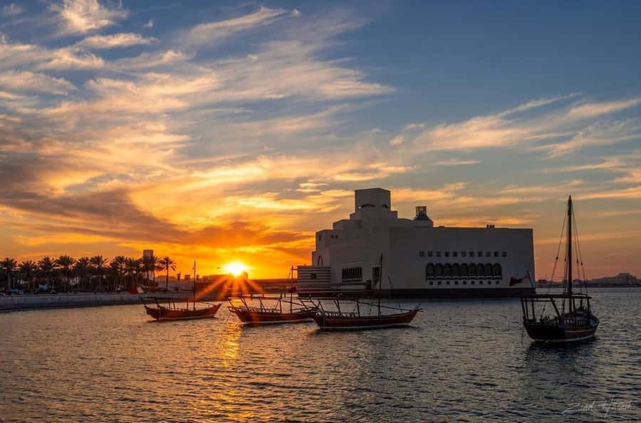 Doha: Sunset Serenade Skyline Dhow Cruise with Buffet Dinner - Setting off from Doha’s Corniche