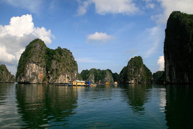 Doris Cruise 5 star cruise 2 days visiting Halong Bay Lan Ha Bay private balcony - Key points to know before booking