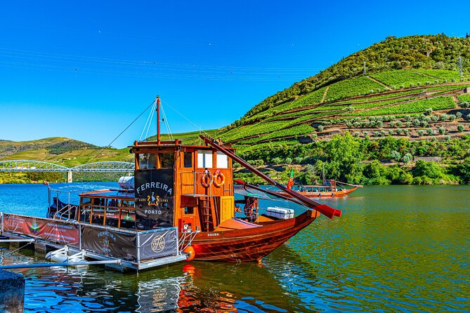 Douro Valley: Historical Sites, Wine Experience, Lunch & Cruise - Why this is a smart first day in the Douro
