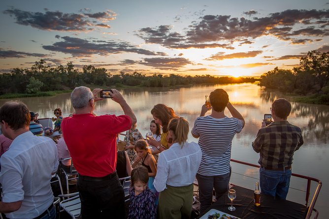 Drover's Sunset Cruise includes Smithy's Outback Dinner and Show - Why Sunset Bend matters