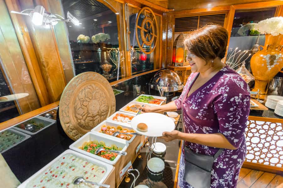 Dubai: 2-Hour Evening Dhow Cruise and Dinner - Dinner: plenty of choice, not a formal tasting menu