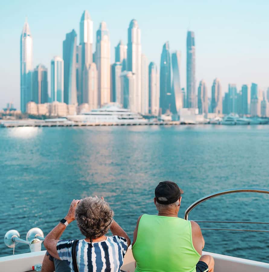 Dubai: Instagrammable Yacht Tour with Drinks & Ain/JBR Views - The Crew Makes the Difference