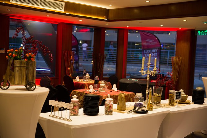 Dubai Marina Dinner Cruise with Live Music & Open Bar - The Route: Marina Towers to Bluewaters Island