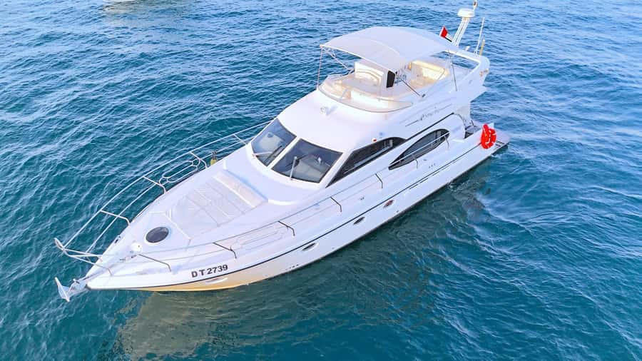 Dubai: Private Luxury Cruise on a Stylish 50ft Yacht - The one-hour Dubai Marina cruise