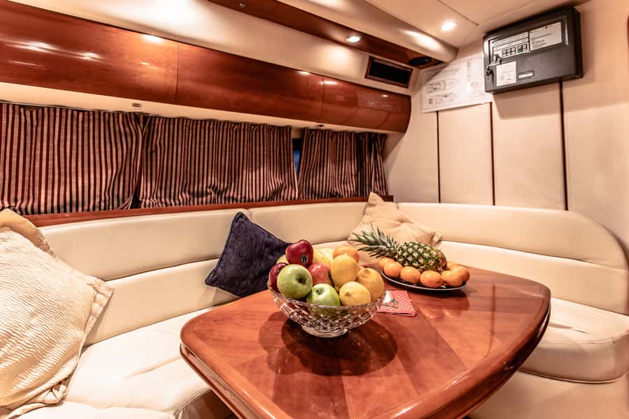 Dubai: Private Luxury Everest Yacht Cruise from Dubai Marina - Who will enjoy this yacht cruise most?