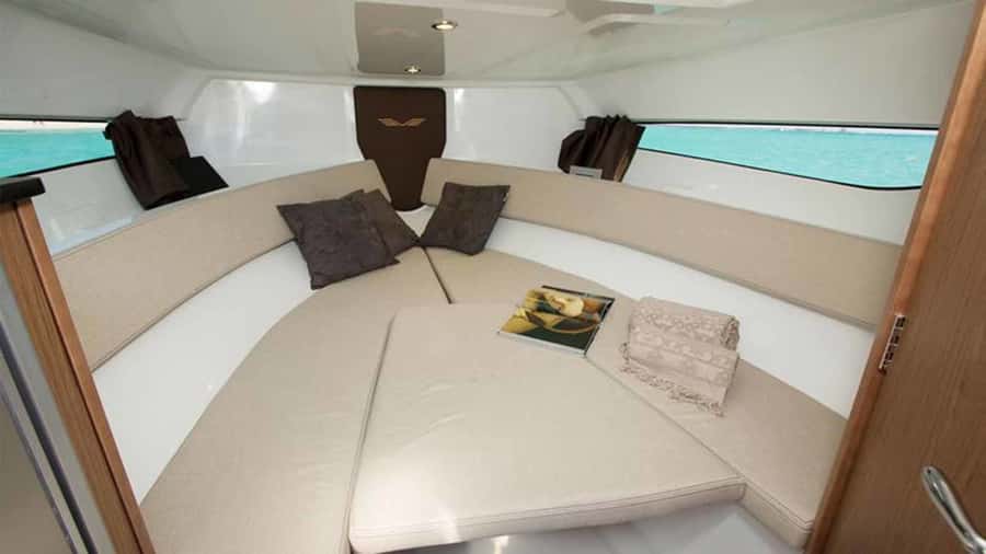 Dubai: Private Sea Escape Cruise - Swim, Tan & Sightsee - Who will enjoy this cruise most?