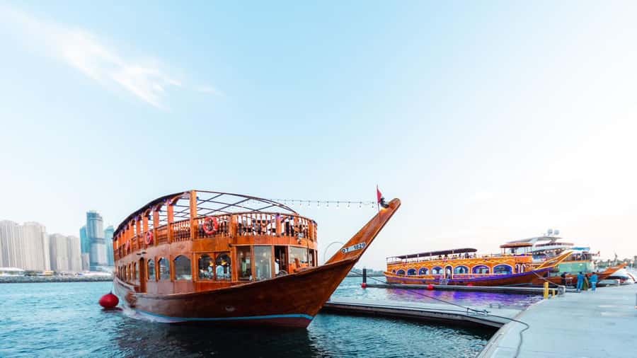 Dubai: Scenic Dhow Cruise with Buffet Dinner and Live Shows - Why Dubai Creek is the right setting