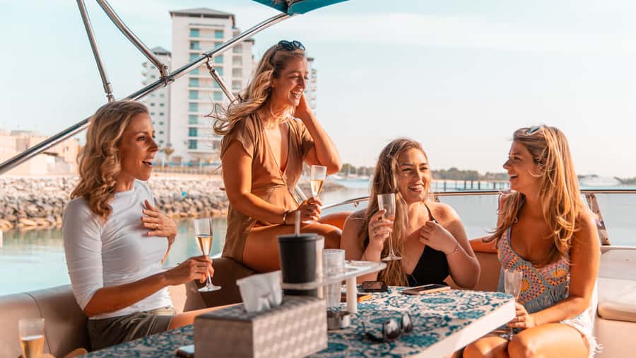 Dubai: Sunset & Night Cruise with Bites and Drinks - A Two-Hour Yacht Ride With Dubai’s Best Evening Views