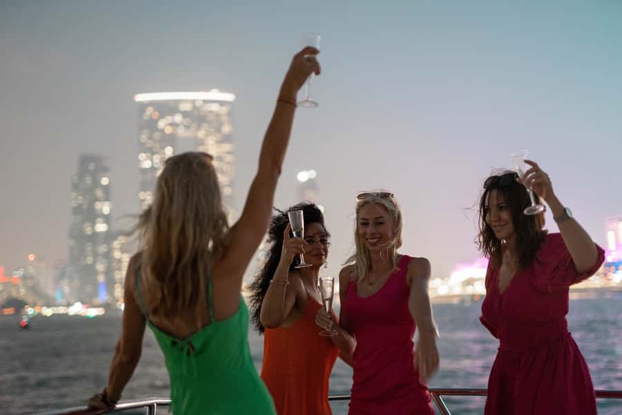 Dubai: Sunset & Night Cruise with Bites and Drinks - Burj Al Arab and Landmark Photo Stops