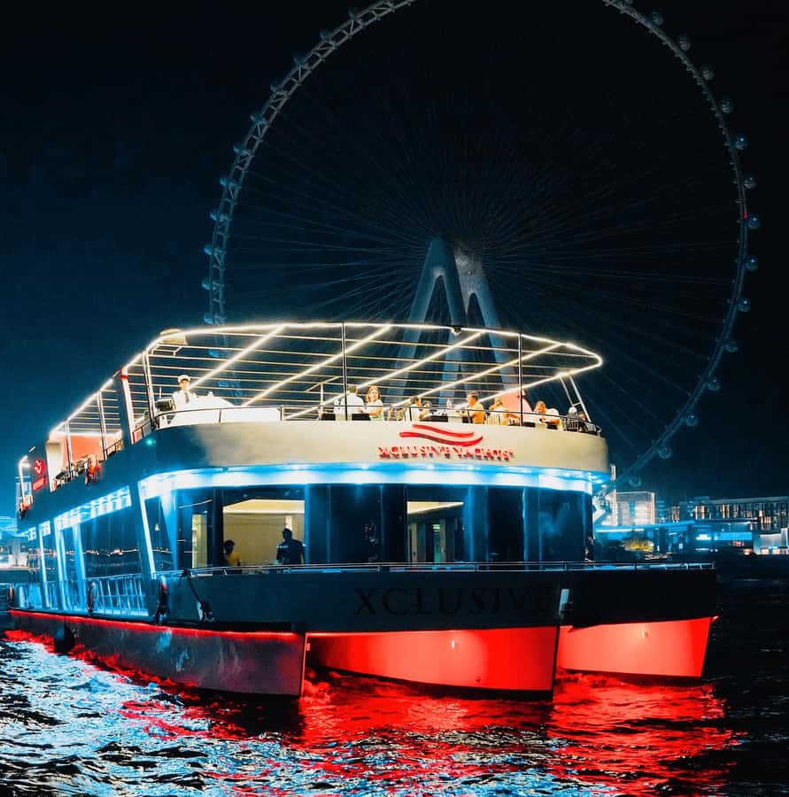 Dubai: Sunset or Dinner Cruise with Live Music & Open Bar - A 90-minute route through the marina and harbour