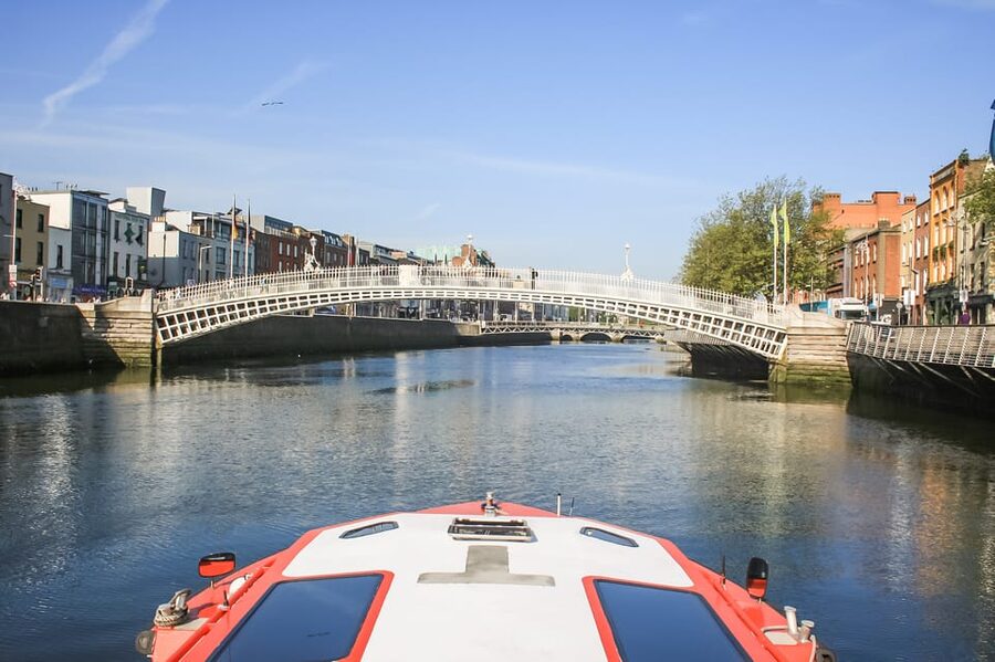 Dublin: River Liffey Sightseeing Cruise - From Viking Dublin to the modern Docklands