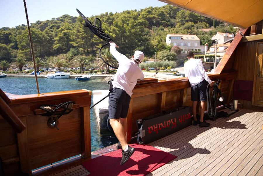 Dubrovnik: Elaphiti Island Luxury Pirate Ship Cruise - Key points to know before booking