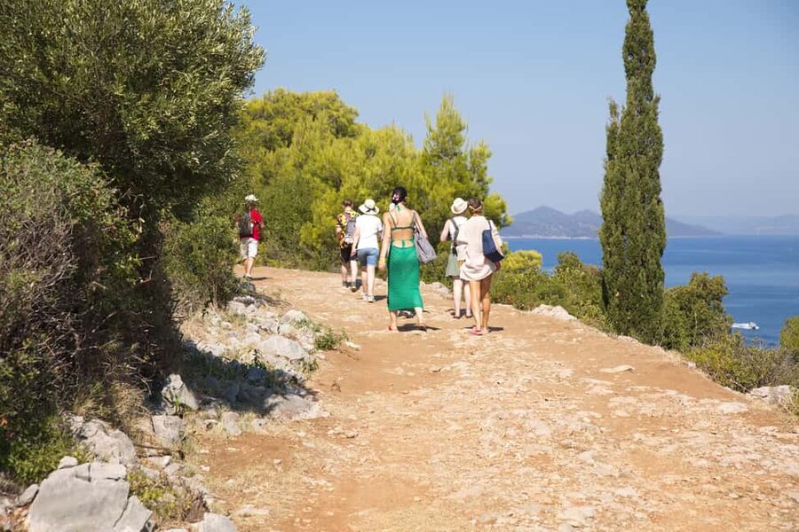 Dubrovnik: Elaphiti Island Luxury Pirate Ship Cruise - The ride home and onboard comfort