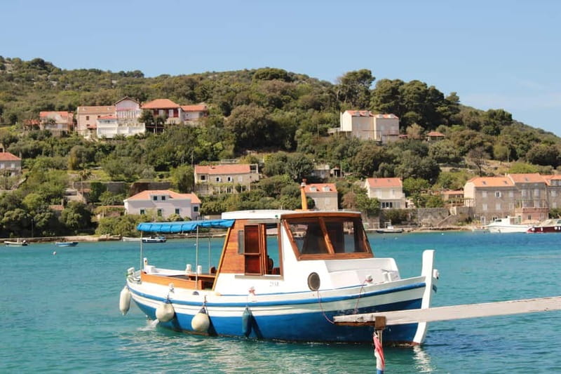Dubrovnik: Full-Day Blue Cave & Elaphiti Islands Boat Tour - Drinks, snacks, and what lunch really costs