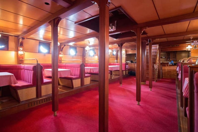 Dubrovnik: Panoramic Sunset Cruise-Karaka Ship (Adult Only) - Who will enjoy this adult-only cruise