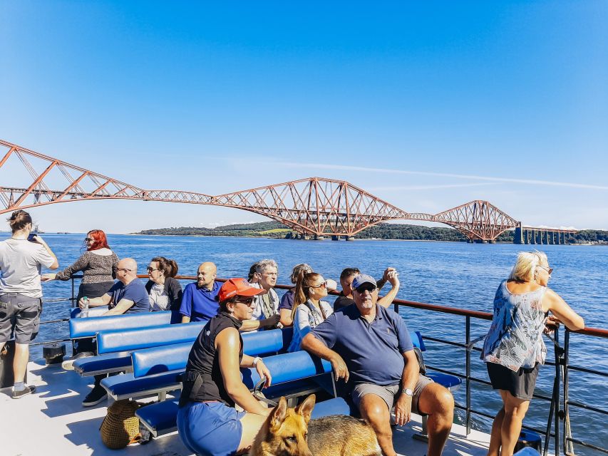 Edinburgh: 'Firth of Forth' Three Bridges Sightseeing Cruise - Wildlife watching on the Firth of Forth