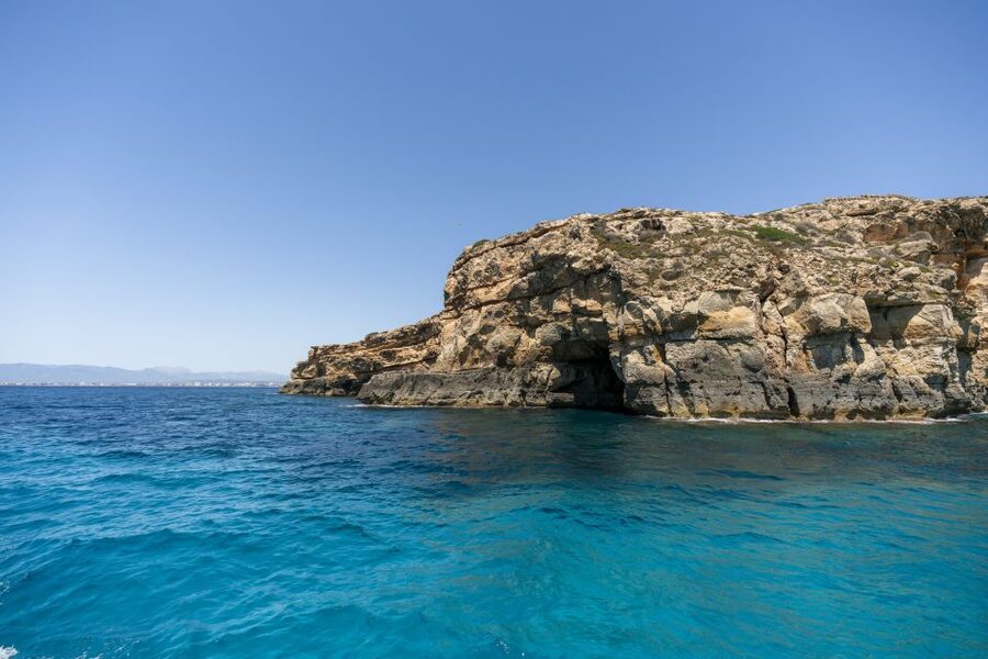 El Arenal, Mallorca: Bay of Palma Boat Tour with Snorkeling - What the two-hour boat trip is really like
