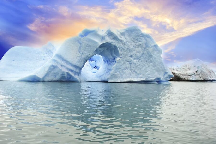 El Calafate: All Glaciers Boat Trip - Seeing the massive Upsala Glacier