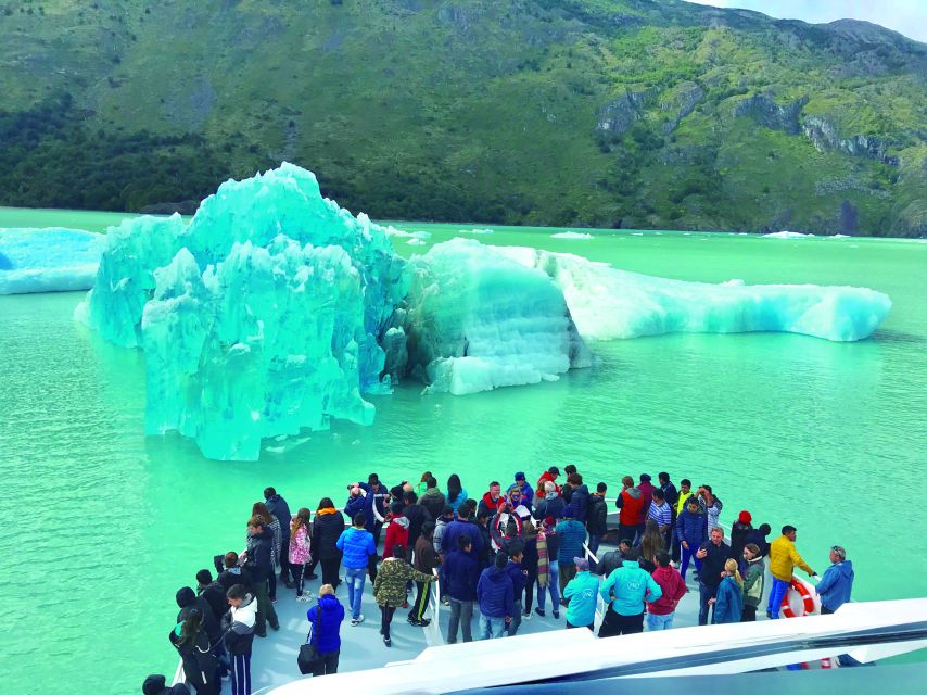 El Calafate: Glaciers Gourmet Experience - Full Day Cruise - Upsala Canal and the limits of the route