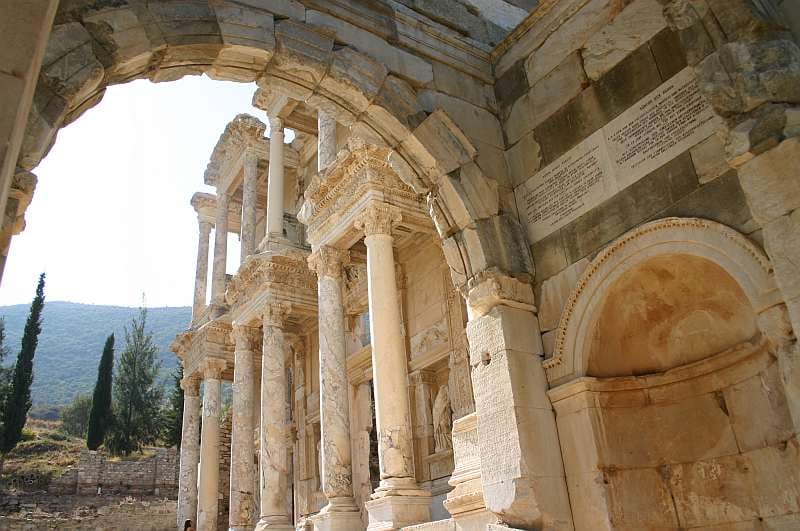 Ephesus: Small Group Tour for Cruise Passengers - Walking the marble streets of Ephesus