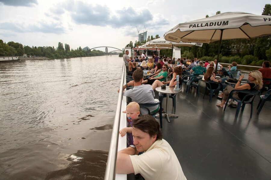 Frankfurt: 1-Hour Panorama Boat Cruise on the river Main - My recommendation