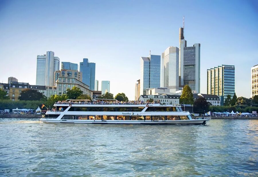 Frankfurt: River Main Sightseeing Cruise with Commentary - Who will enjoy this cruise most
