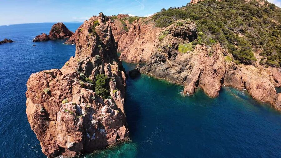 Fréjus : Esterel Calanques Cruise (Comfort Boat) + Swim Stop - Cap Dramont, the Golden Island, and the Corniche d’Or