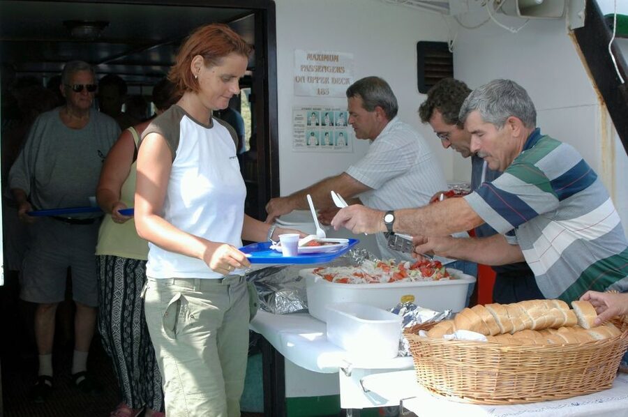 From Ag. Nikolaos: Spinalonga & Kolokytha Cruise with Lunch - Kolokytha Bay: clear water and limited beach space