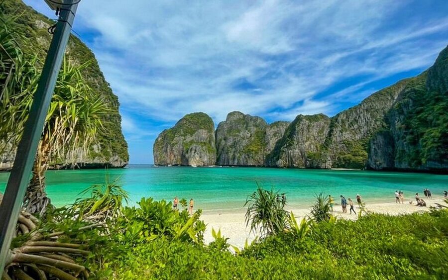 From Ao Nang: Phi Phi Islands Day Tour by Boat with Lunch - What the $51 price covers
