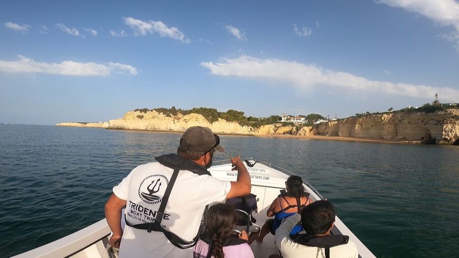From Armação de Pêra: Benagil Caves and Beaches Boat Tour - From Fisherman’s Beach to the first caves