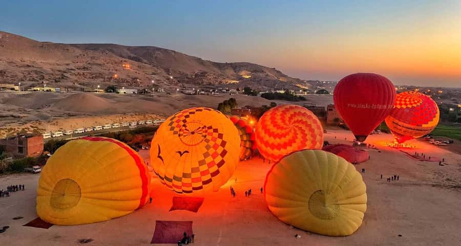 From Aswan:4 Days Nile Cruise Luxor Abu Simbel & Air Balloon - Day 4: A balloon ride and Luxor’s West Bank