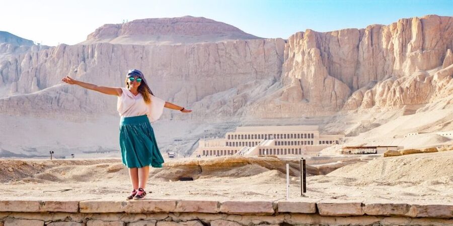 From Aswan:4 Days Nile Cruise Luxor Abu Simbel & Air Balloon - What the $450 price really includes