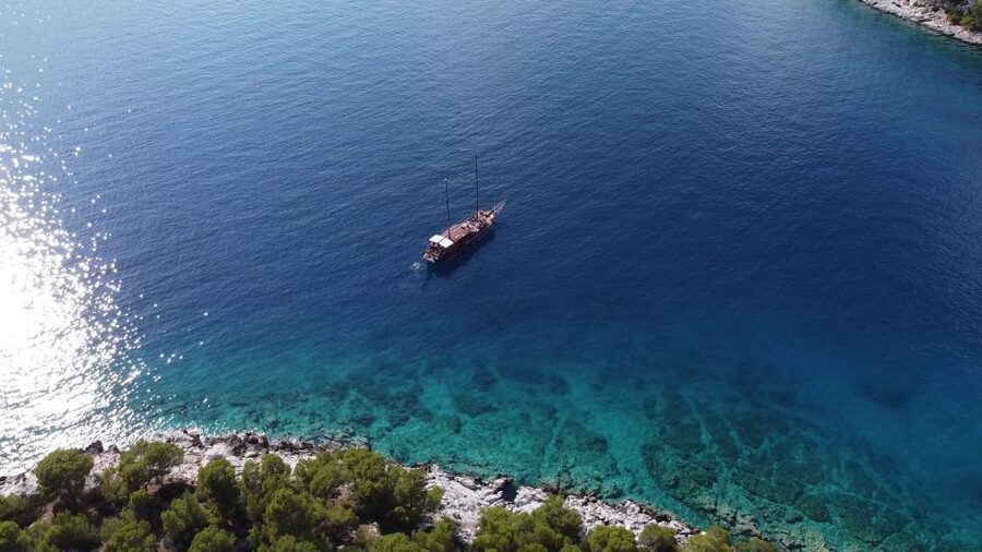 From Athens: Aegina, Agistri and Metopi Day Cruise w/ Lunch - Lunch on board and the Metopi swimming stop