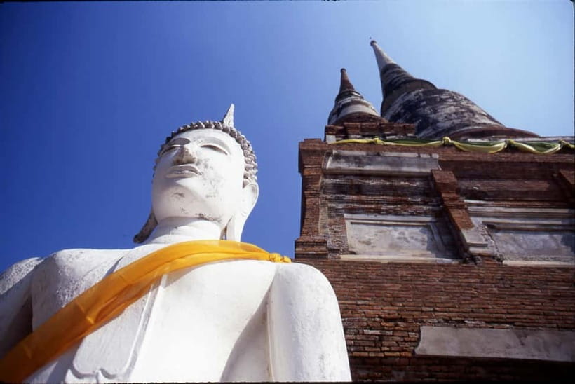 From Bangkok: Ayutthaya Heritage Tour with Sunset Boat Ride - Wat Chaiwatthanaram at the edge of the river