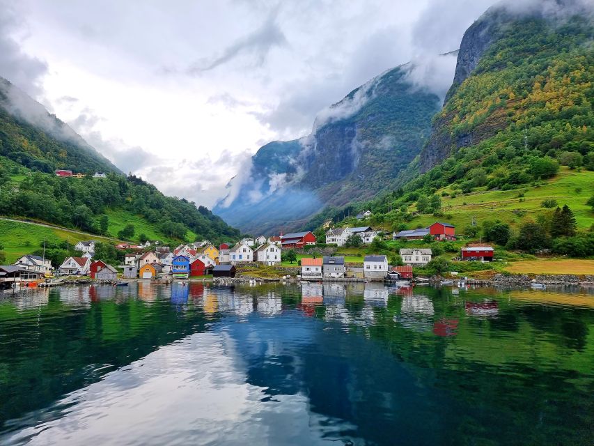 From Bergen: Flam Full-Day Cruise to Sognefjord - One way or round trip: the choice that changes everything