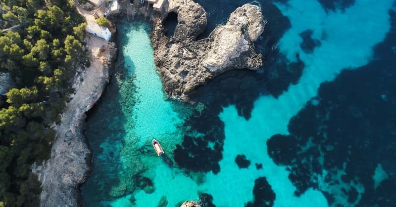 From Cala Figuera: Boat Tour to Cala Marmols & Caló de Moro - Why the coastline is best seen from Cala Figuera