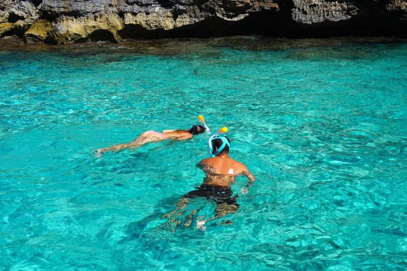 From Cala Figuera: Boat Tour to Cala Marmols & Caló de Moro - Who should book this boat trip