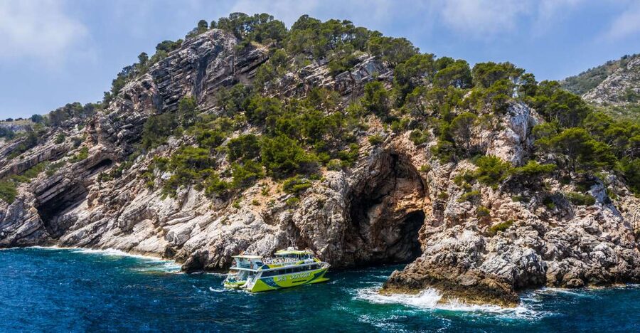 From Cala Ratjada: East Coast Glass-Bottom Boat Trip - The 2.5-hour route through Cala Bona and Cala Millor