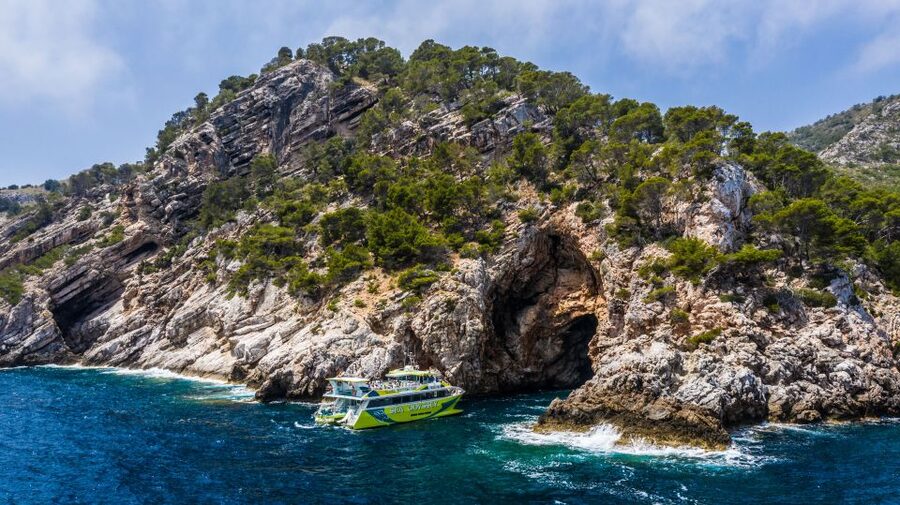 From Cala Ratjada: East Coast Glass-Bottom Boat Trip - The 2-hour Sea Odyssey and Canyamel swim