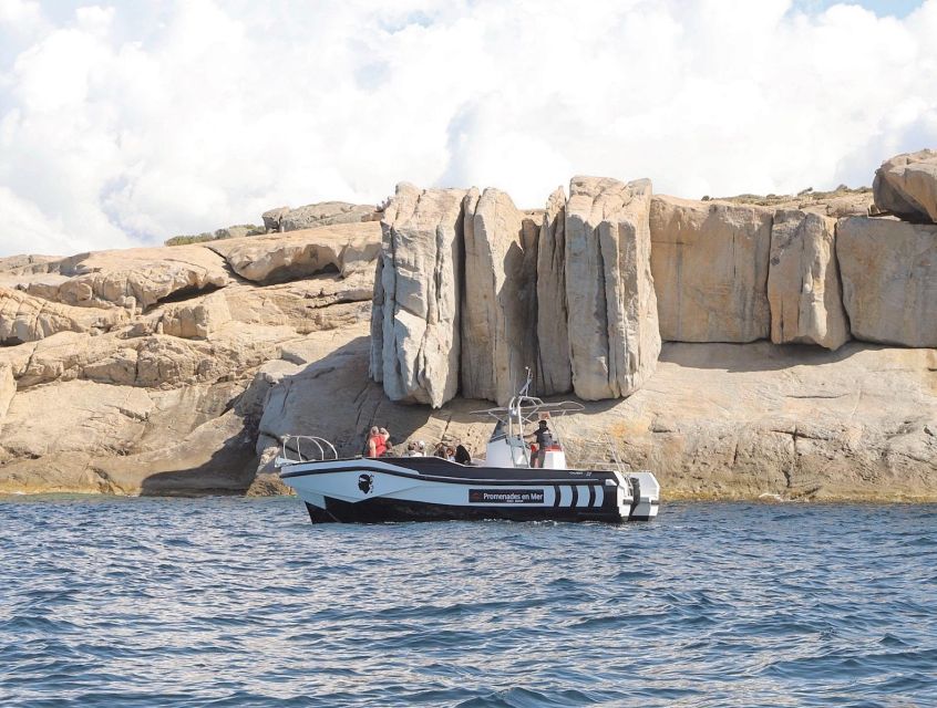 From Calvi: 2-Hour Sunset Cruise to Revellata Peninsula - The slow run toward Revellata Peninsula