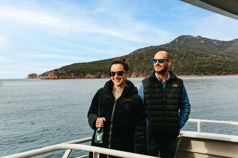 From Coles Bay: Wineglass Bay Cruise with Lunch - Why the coastline looks better from Schouten Passage II