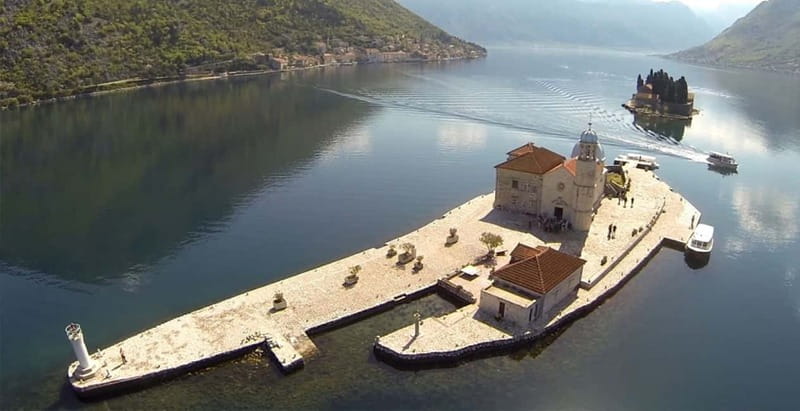 From Dubrovnik: Montenegro Boat Tour from Perast to Kotor - Guides, group size, and organization