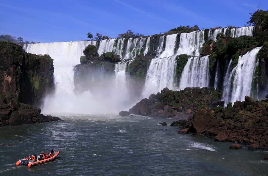 From Foz do Iguaçu: Iguazú Falls Boat Ride Argentina - The Great Adventure is the reason to choose this tour