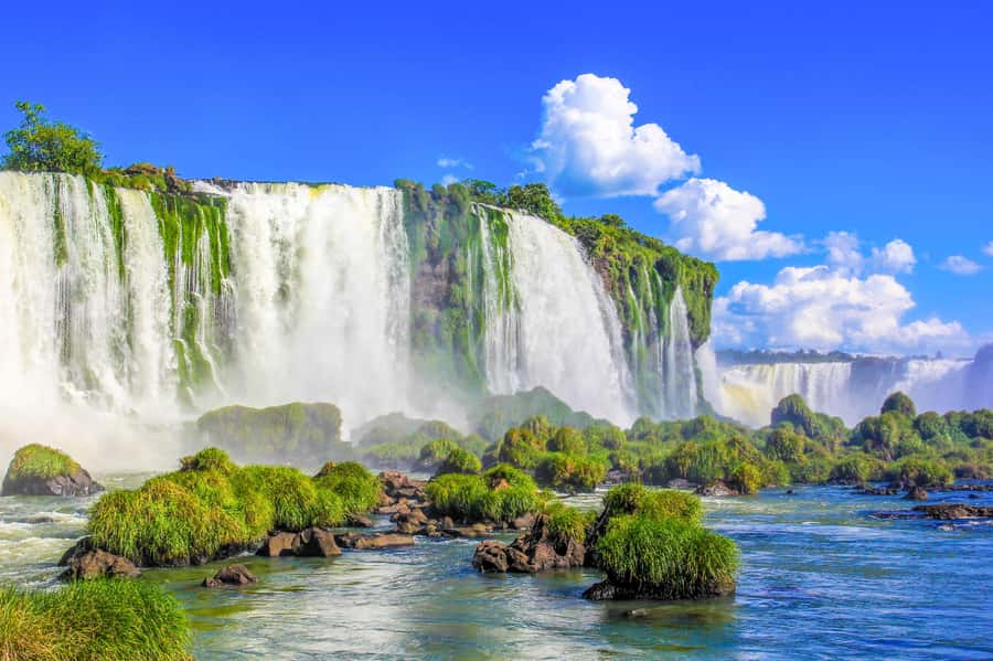 From Foz do Iguazu: Brazil Iguazu Falls & Macuco Safari Boat - The Brazilian falls trail and Devil’s Throat viewpoint