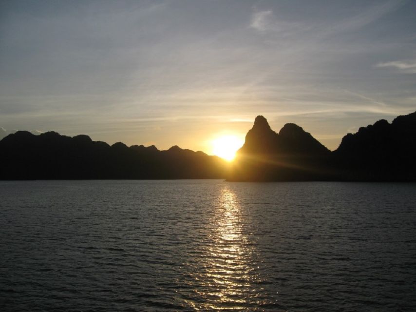 From Hanoi: Ha Long - Bai Tu Long Bay 2-Day 1-Night Cruise - Why Bai Tu Long Bay changes the experience