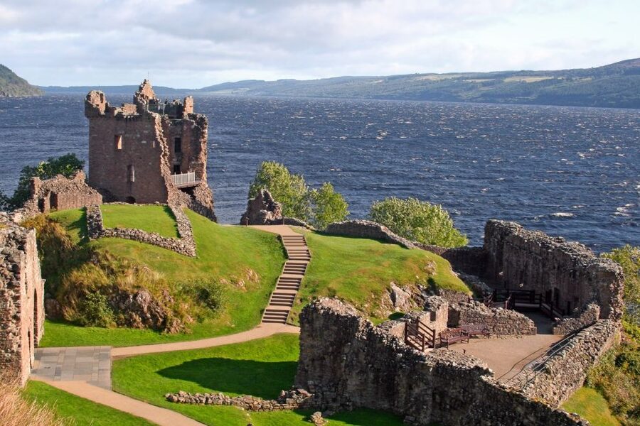 From Inverness: Loch Ness Cruise and Urquhart Castle - The seasonal Loch Ness Centre visit